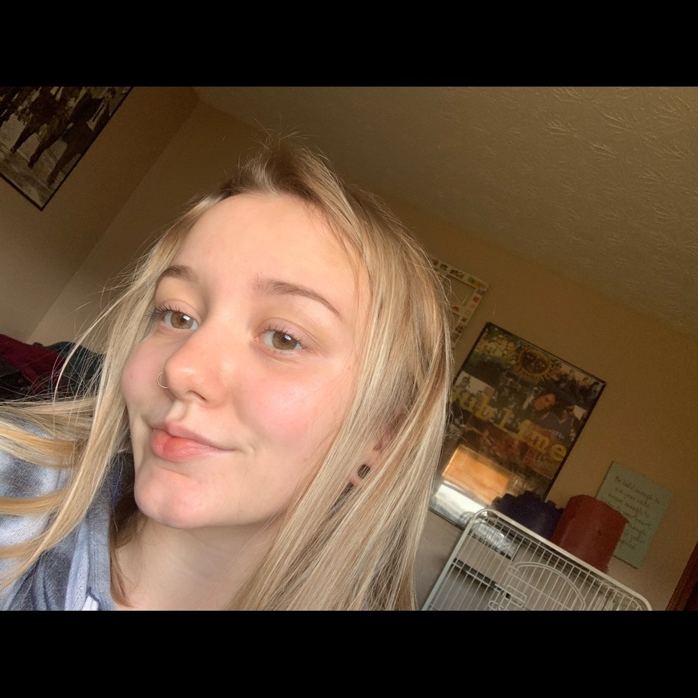 Meet your Posher, Haley